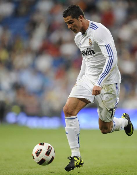 一个是年轻 一个是年轻