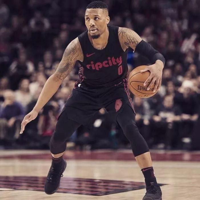 右路推进时 右路推进时